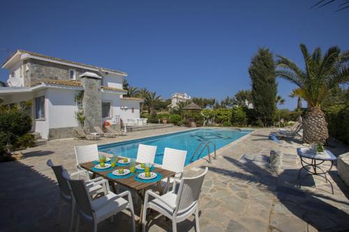 Protaras Villa Mazeri