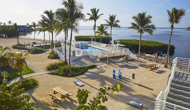 Sportfishing in Florida Keys! FREE Parking! Breakfast, Pool, Bike Rentals!