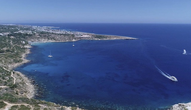 Villa Nefeli offers the ultimate luxury Mediterranean getaway with front views