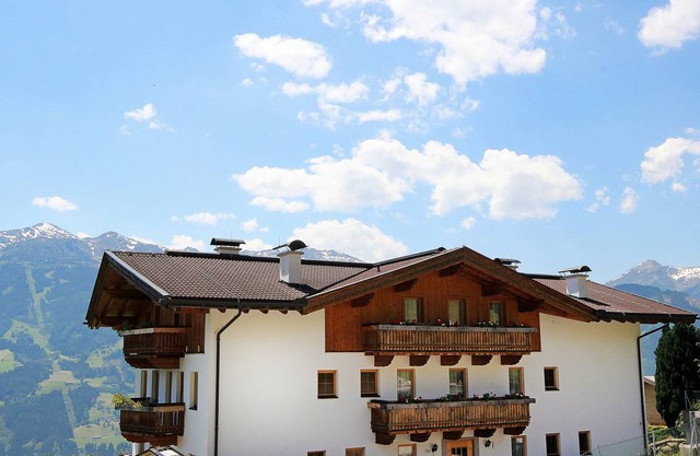 168 m² Apartment ∙ 4 bedrooms ∙ 12 guests