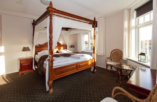 Foldens Hotel