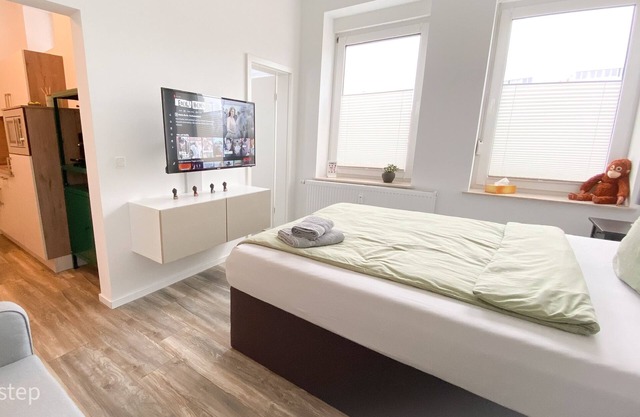 modern apartment * Netflix * App.1