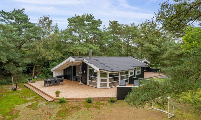 Hals House | 82 m² House ∙ 3 bedrooms ∙ 6 guests