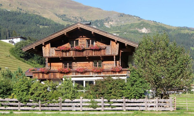 Vorderlanersbach Apartment | 94 m² Apartment ∙ 3 bedrooms ∙ 6 guests