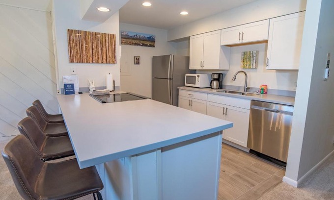 Historic District House | Park Place B202
