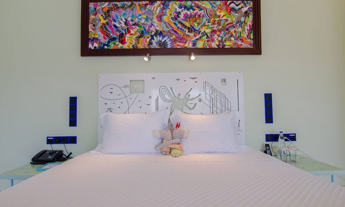 Ios Town Villa | Splendid Ios Suite | Executive Suite with King Size Bed | Tzamaria