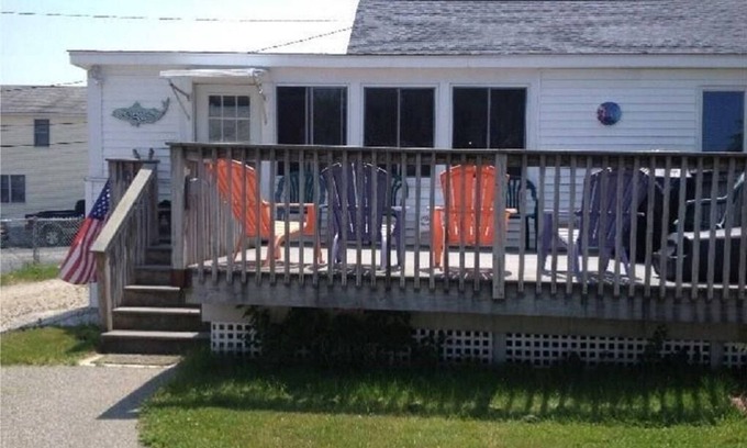 Wells Beach House | Vacation Rental with Great Location on Wells Beach