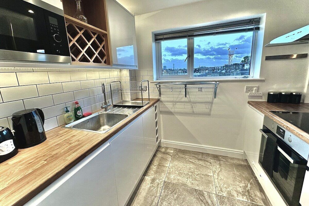 Camden Apartment | Cozy 2Bed Haven in London