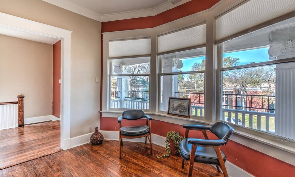 Midtown Apartment | Historic Midtown Getaway | Close to Beale