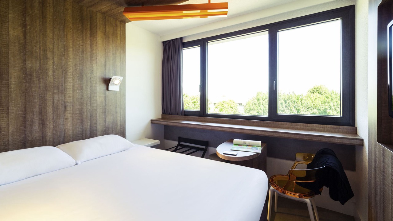 Photo of Bedroom in Niortais