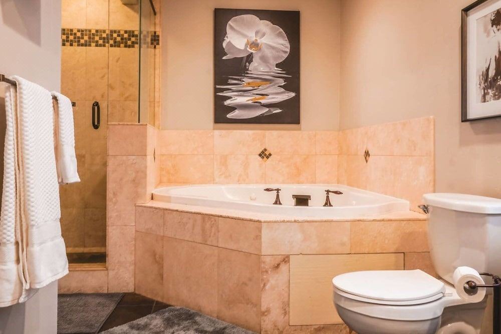 Photo of Bathroom in Tahoe Valley
