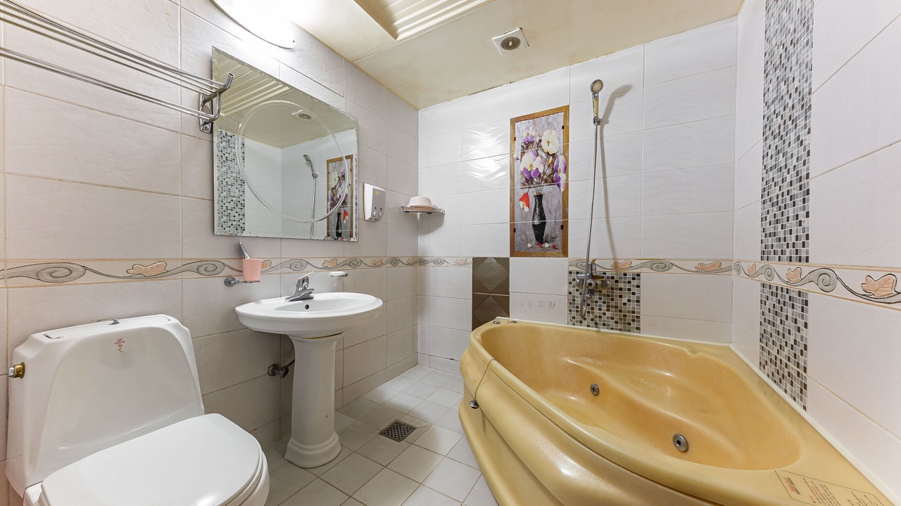 Photo of Bathroom in Cheongju