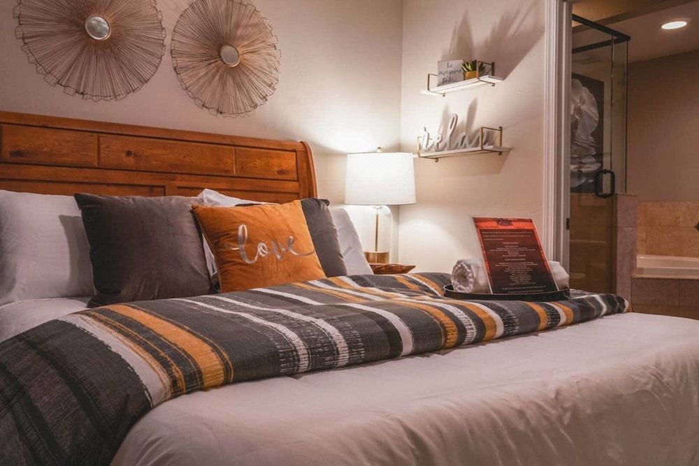 Photo of Bedroom in Tahoe Valley