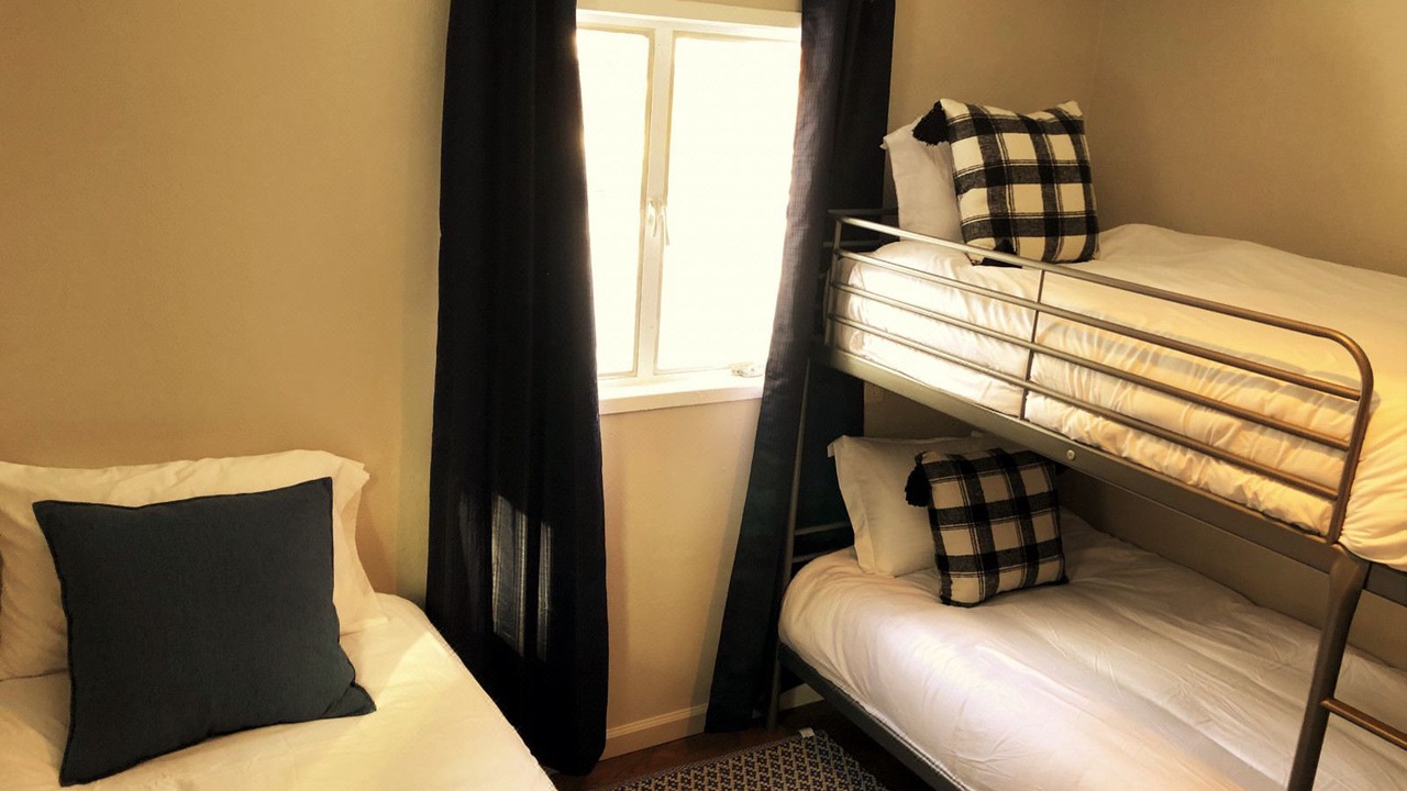 Photo of Bedroom in Tahoe Valley