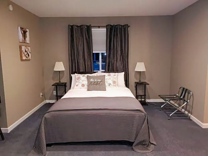 Photo of Bedroom in Harvie Heights