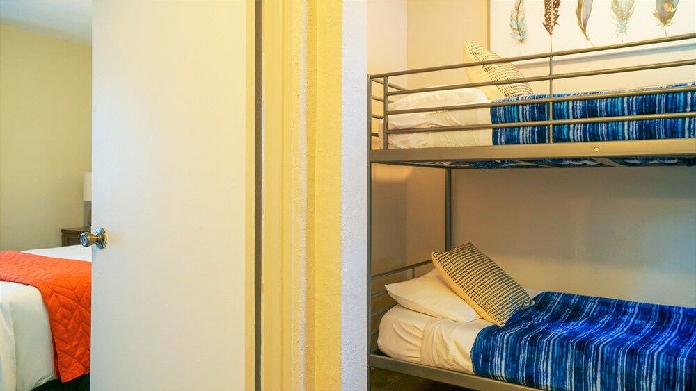 Photo of Bedroom in Tahoe Valley