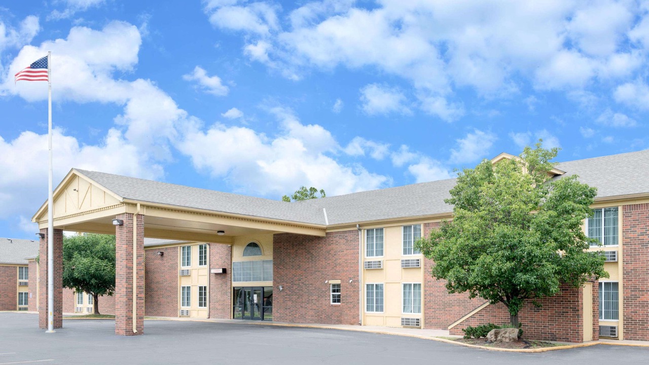 Photo of Buildings in Newton
