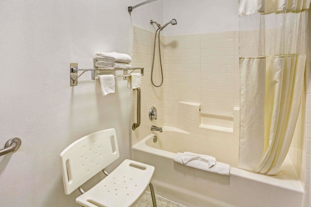 Photo of Bathroom in Gresham