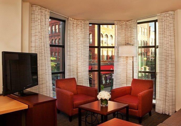 Photo of Livingroom in Downtown Syracuse