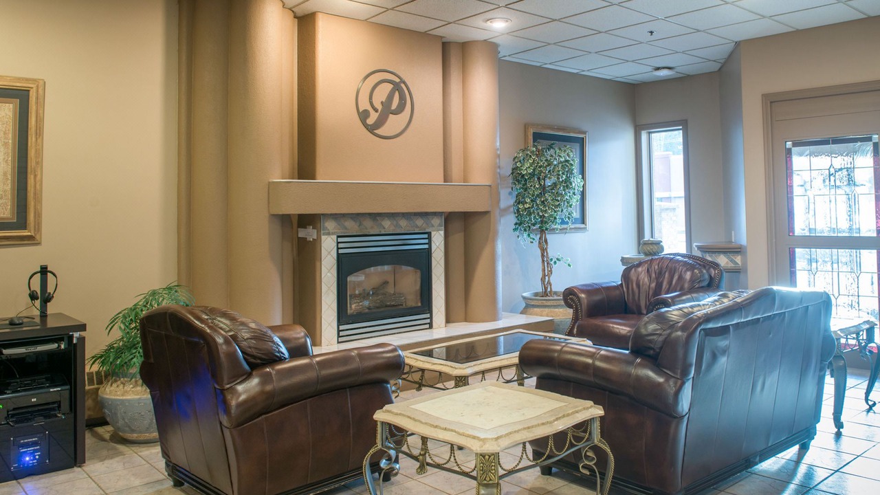 Photo of Livingroom in Fort McMurray