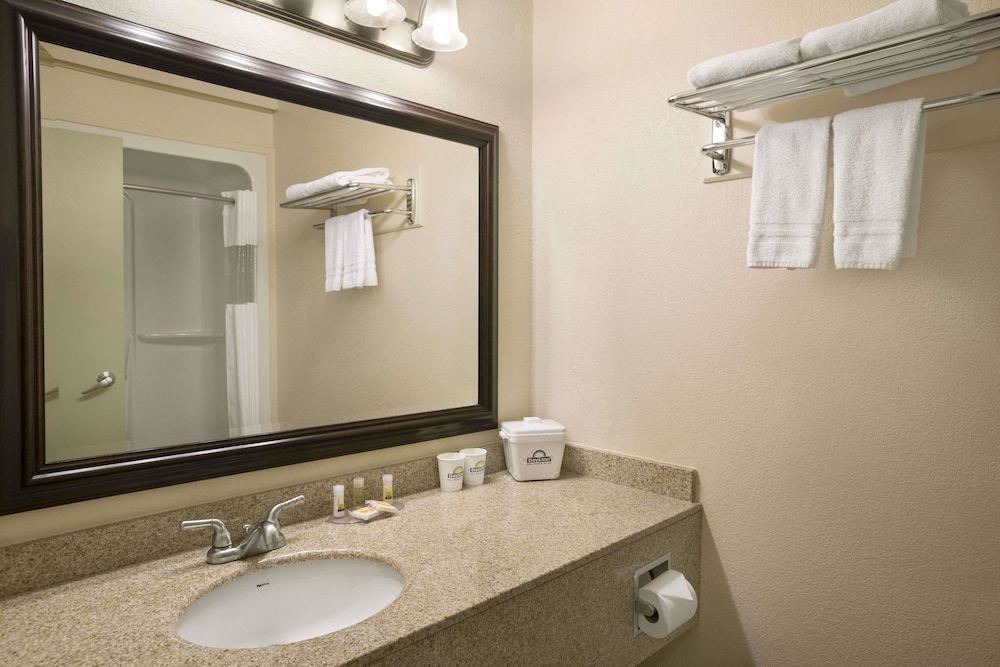 Photo of Bathroom in High Level