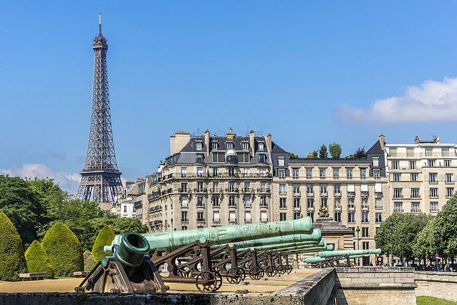 Photo of Buildings in 7th Arrondissement