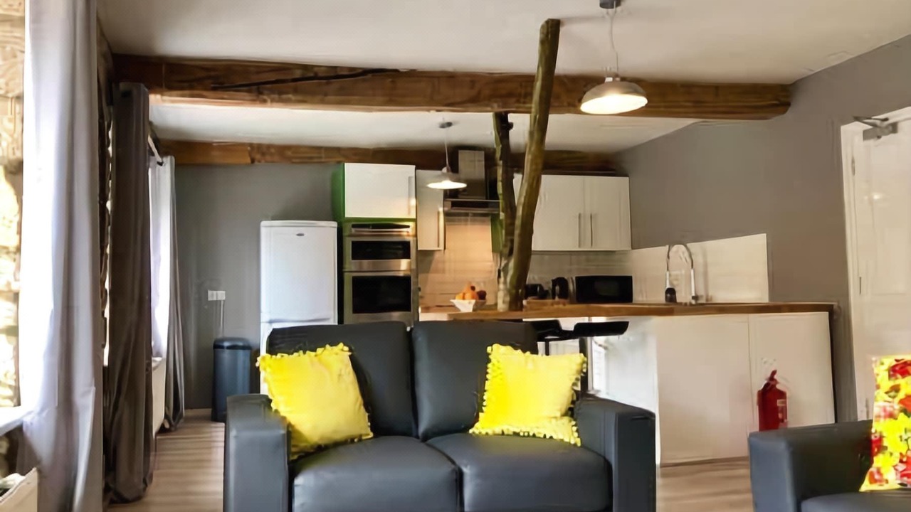Photo of Livingroom in Woodchester
