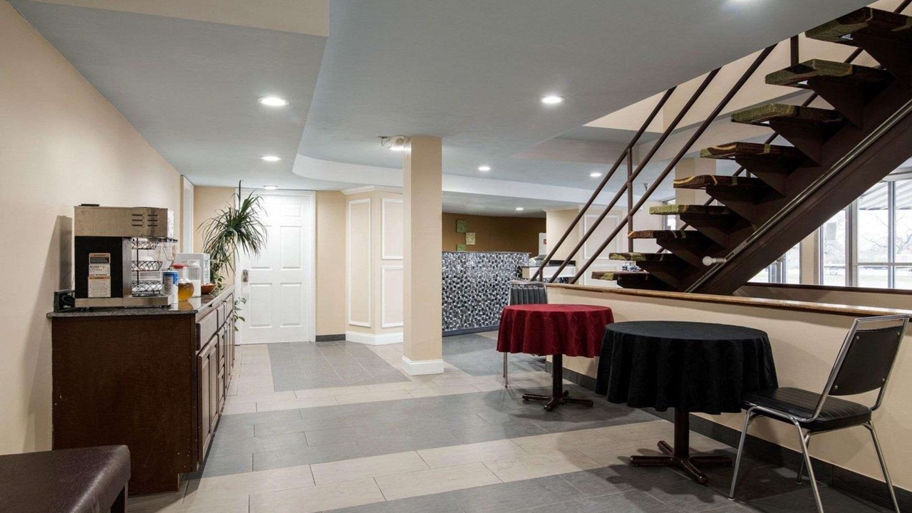 Photo of Livingroom in Syracuse