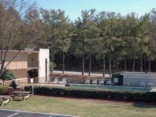 Photo of Buildings in Easley