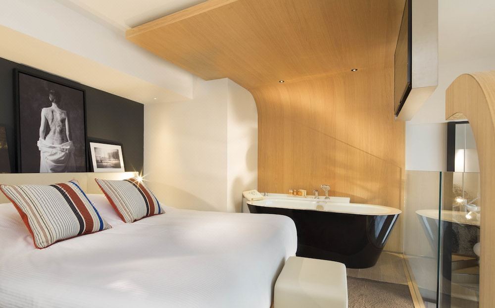 Photo of Bedroom in Faubourg Saint-Germain