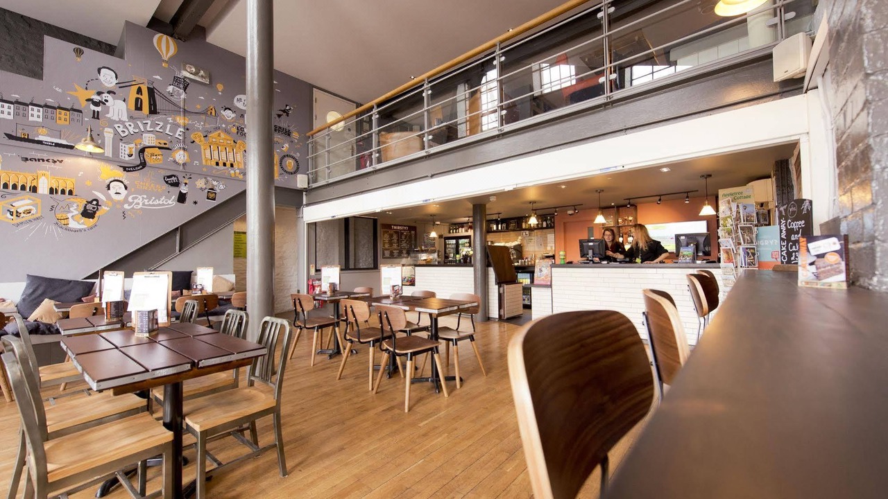 Photo of Livingroom in Bristol Floating Harbour