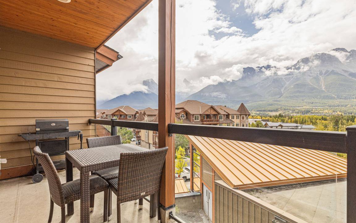Photo of Patio Balcony in Canmore