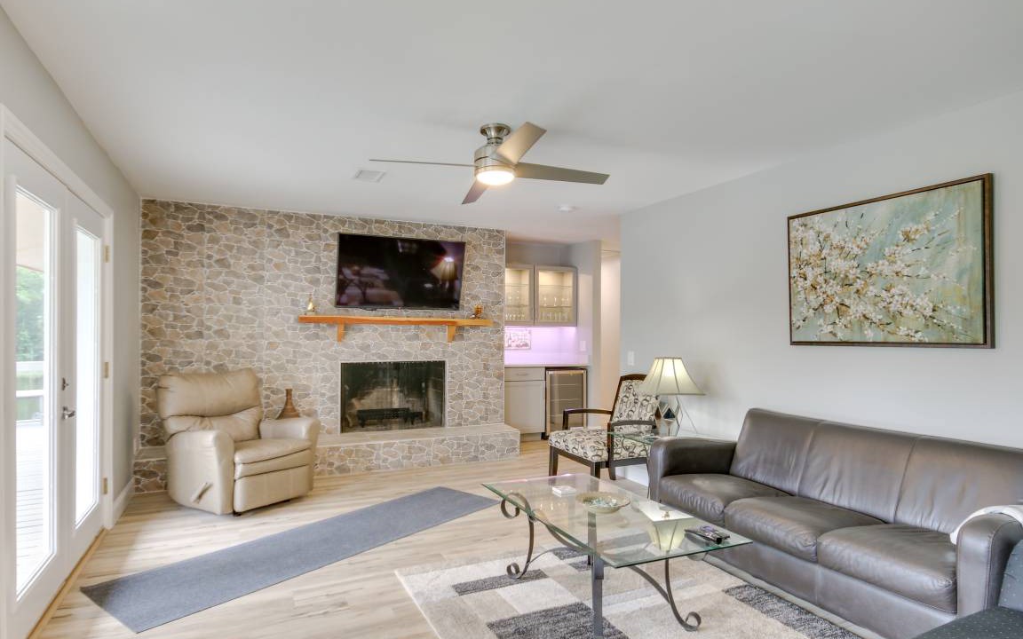 Photo of Livingroom in Chapin