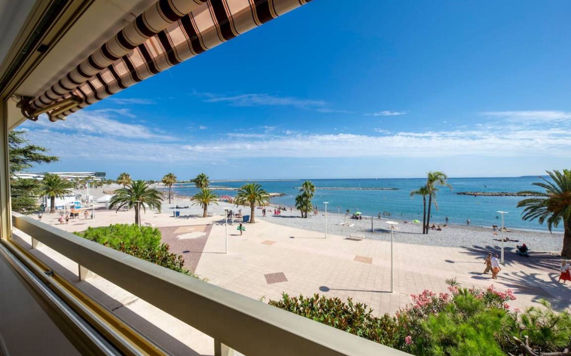 Photo of Patio Balcony in Saint-Laurent-du-Var
