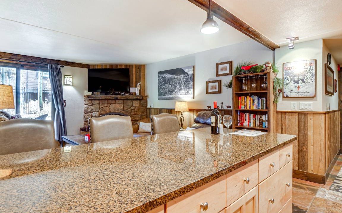 Photo of Kitchen in Peak 9