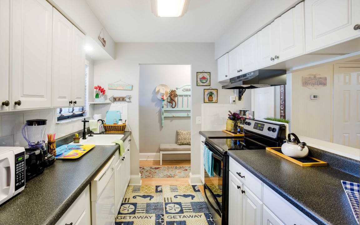 Photo of Kitchen in Saint Simons Island