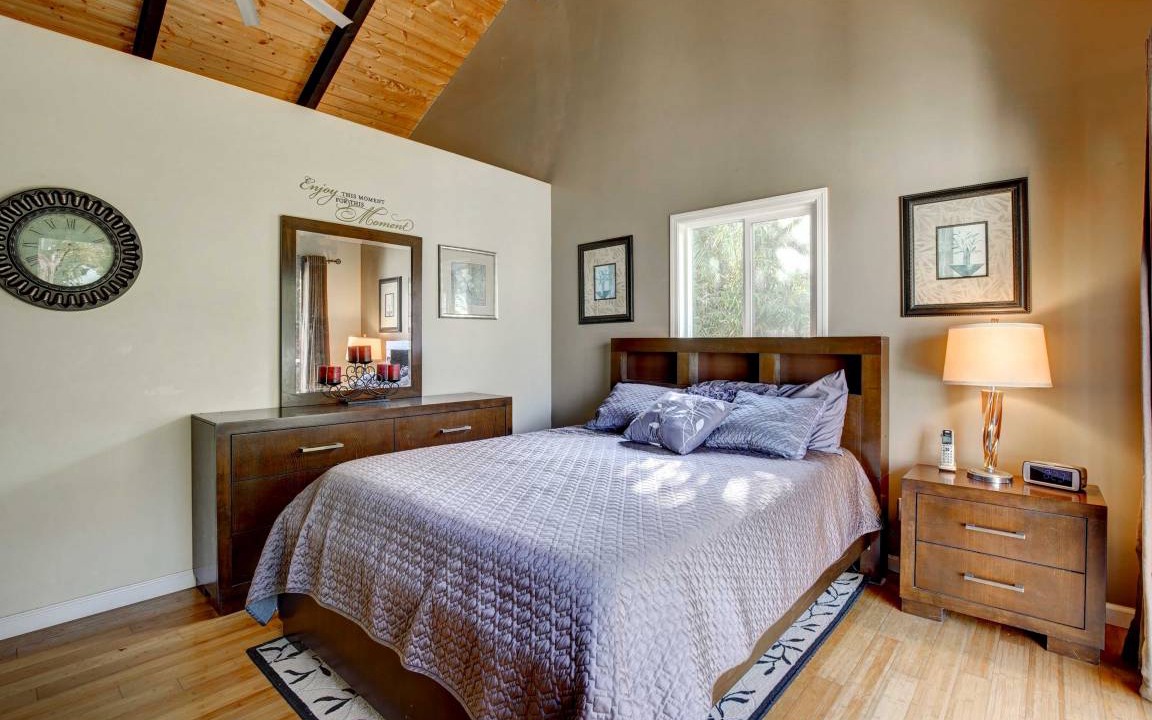 Photo of Bedroom in Kalaoa