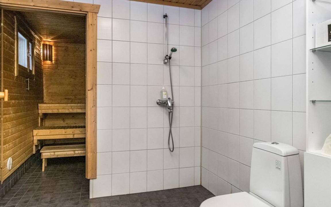 Photo of Bathroom in Hiukkajoki