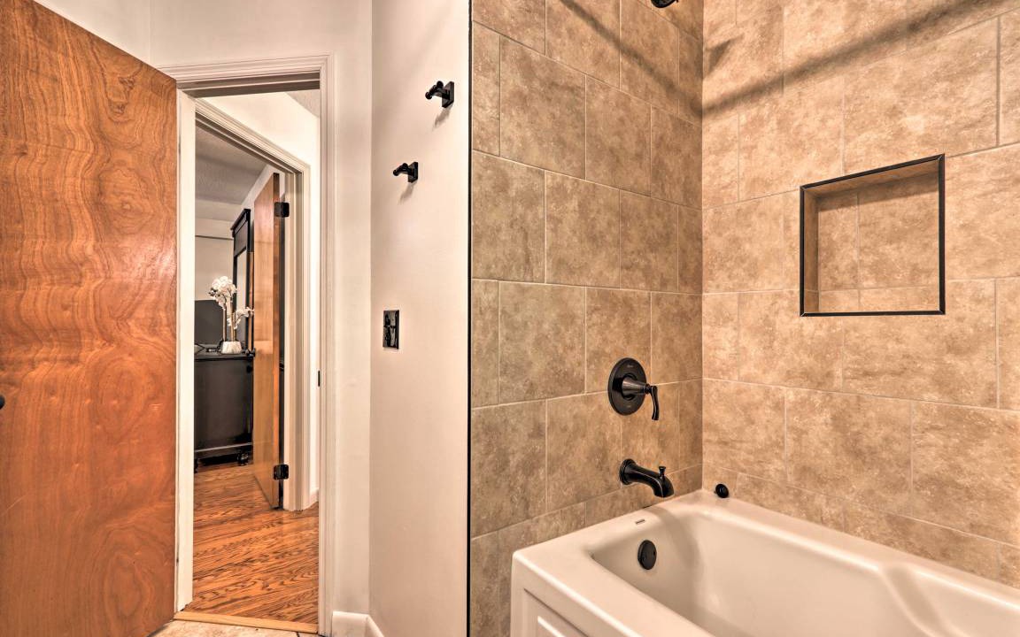 Photo of Bathroom in Chalet Village