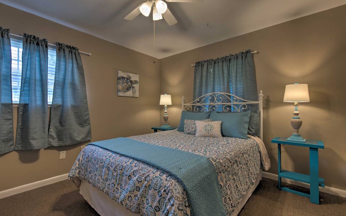 Photo of Bedroom in Gulfport
