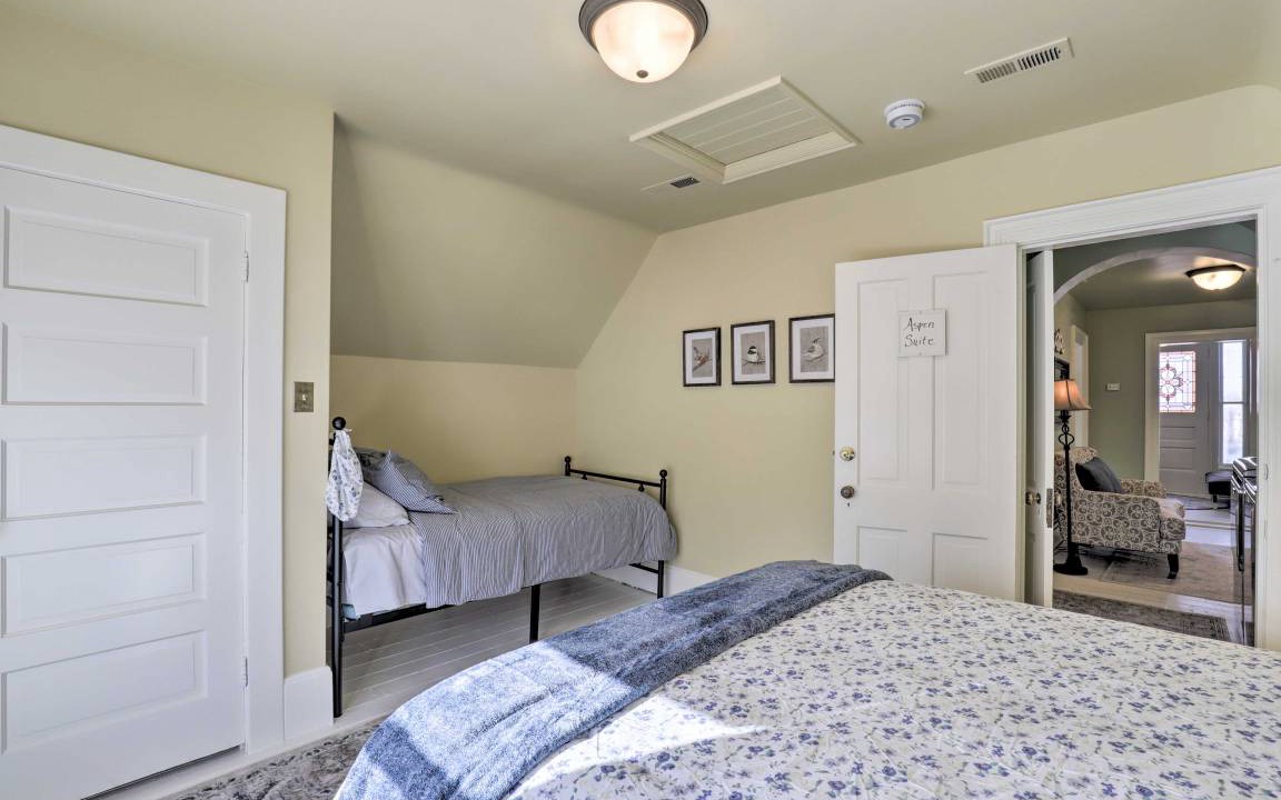 Photo of Bedroom in Mount Pleasant