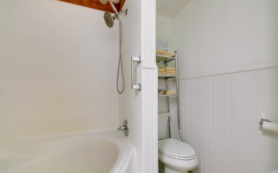 Photo of Bathroom in Dunnellon
