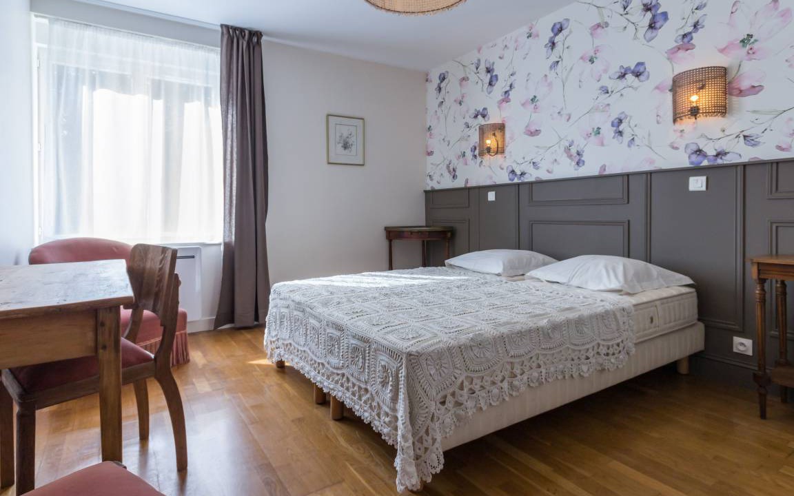 Photo of Bedroom in Joue-sur-Erdre