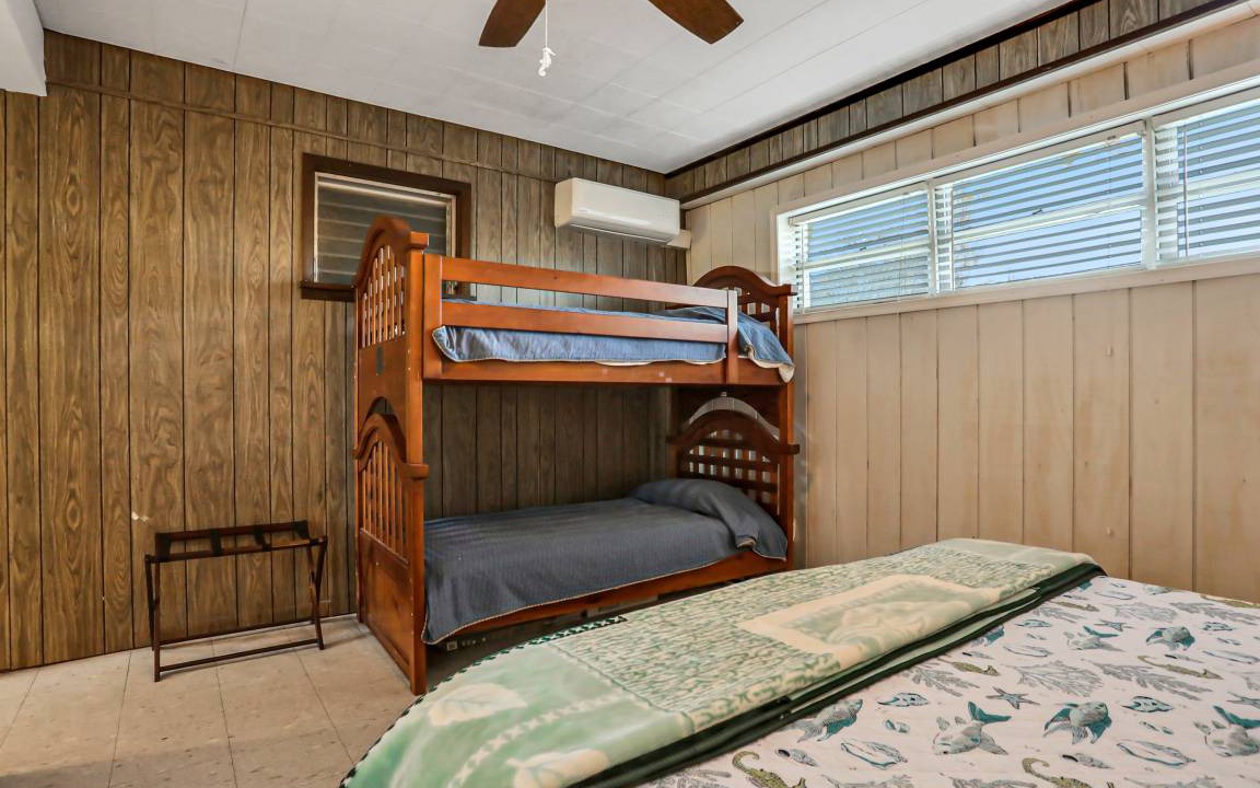 Photo of Bedroom in Crescent Beach