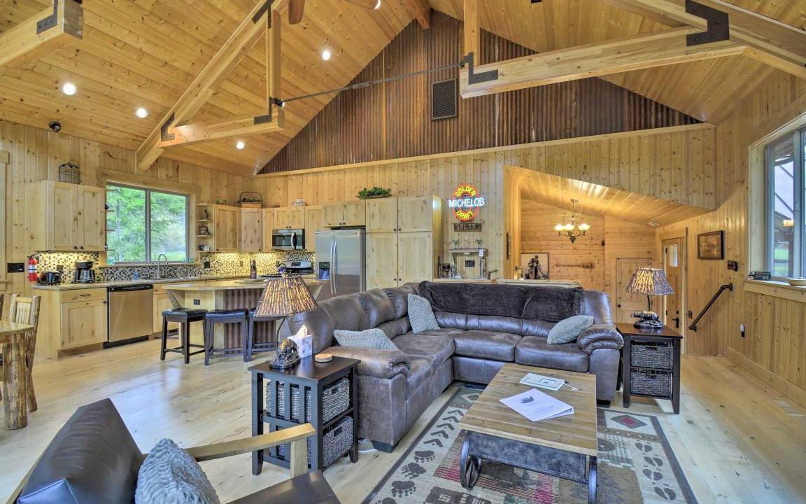 Photo of Livingroom in Port Angeles