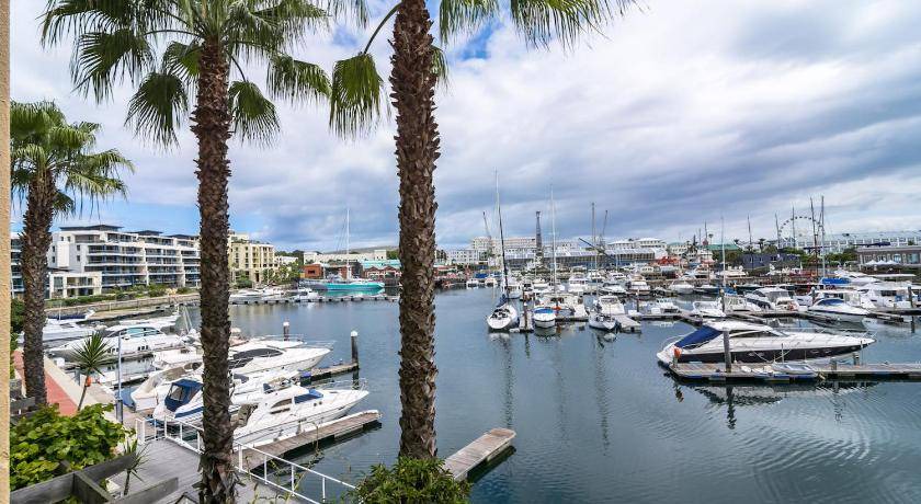 Photo of Others in Victoria and Alfred Waterfront