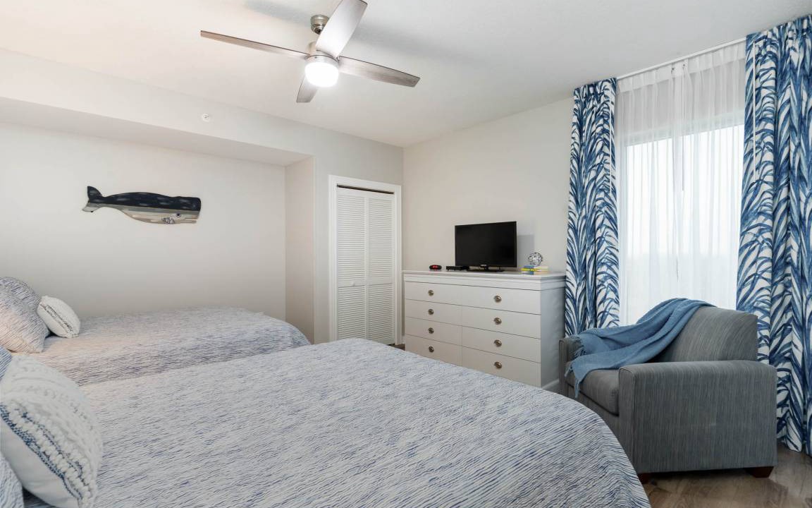 Photo of Bedroom in Arcadian Shores