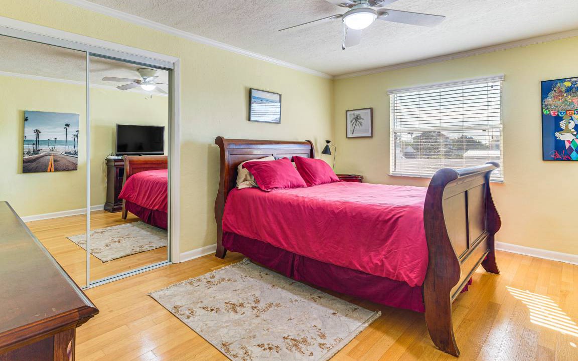 Photo of Bedroom in Hudson Beach Estates