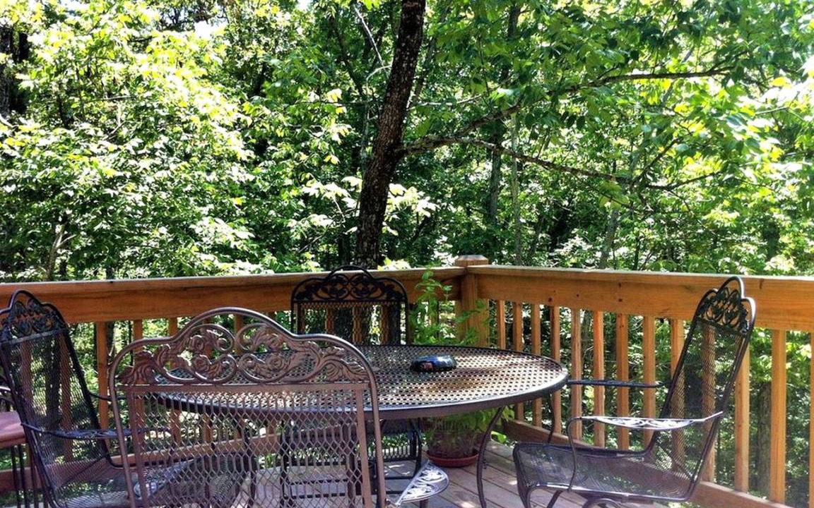 Photo of Patio Balcony in Steelville