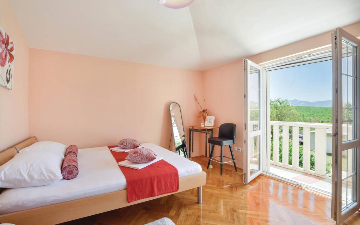Photo of Bedroom in Dicmo